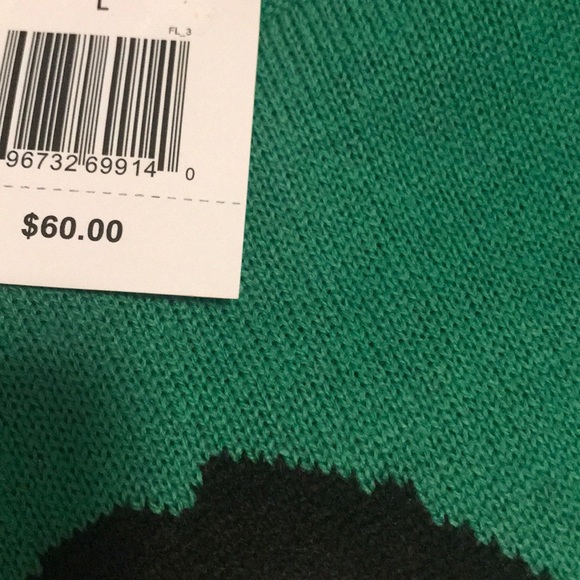 Men’s Christmas elf sweater. - Picture 4 of 10